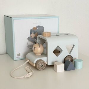 Plan Toys x pbk Bunny Sorting Bus